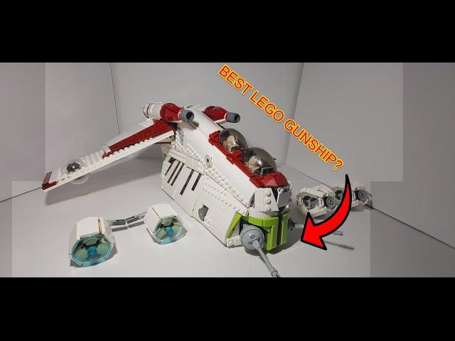 Amazing Custom Minifig-scale Gunship (Brickvault)
