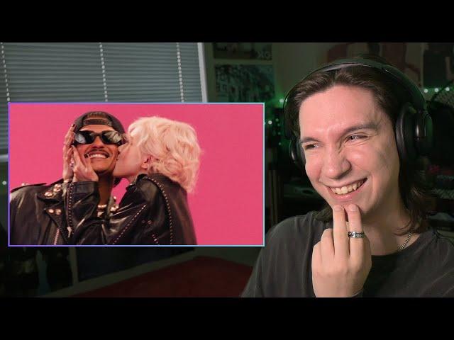 ROSÉ & Bruno Mars - APT. (Official Music Video) [REACTION VIDEO]