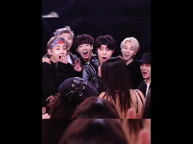 Эмоции всех Арми при встрече с Бантан #bts #bangtan