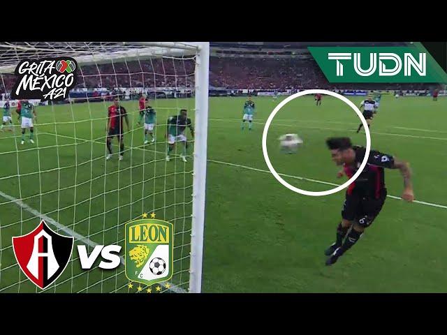 ¡ESPANTOSO! Zaldívar deja ir el gol del título | Atlas 1-0 León | Grita México AP2021 | Final | TUDN