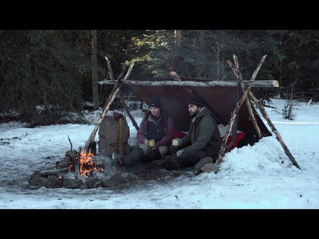 Winter Camping - Bushcraft Shelter Build with my Girlfriend - Lean-to Shelter, Campfire Steaks, etc