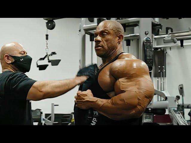 MR. OLYMPIA 2024 COMEBACK? STILL LOOKS LIKE A MASS MONSTER AFTER 7 YEARS OF HIS LAST WIN -PHIL HEATH