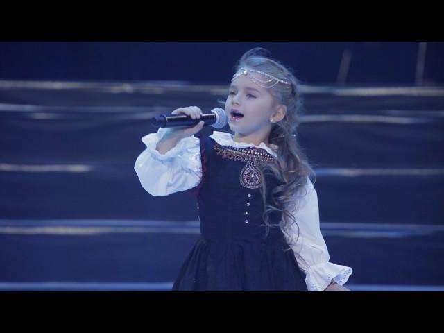 Amelia Uzun & Tharmis - Tzel etz tamar (צל עץ תמר) [Live]