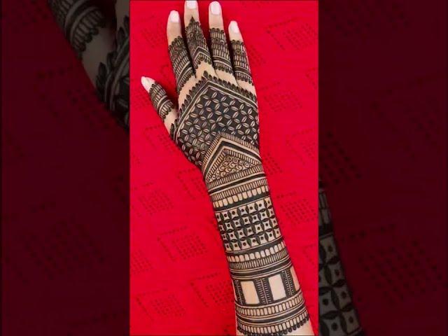 Mehndi Design Heart Style | Mehndi Tattoo Design | #shorts The QUEEN of HENNA Tattoos