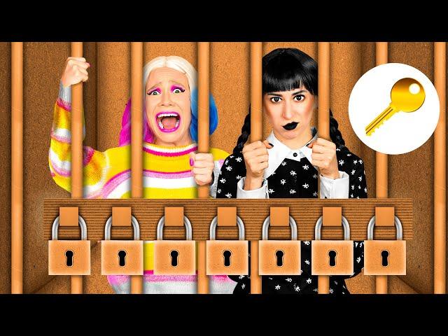 Box Fort Prison Escape with Wednesday Addams by BaRaDa Challenge