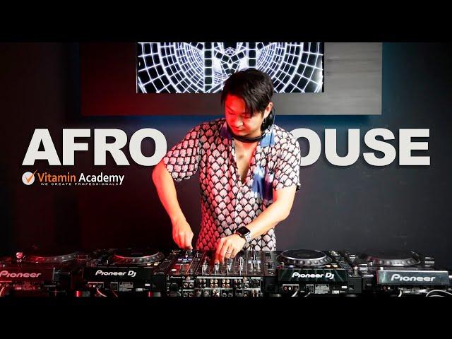 Afro House - DJ Hiro (From Japan)