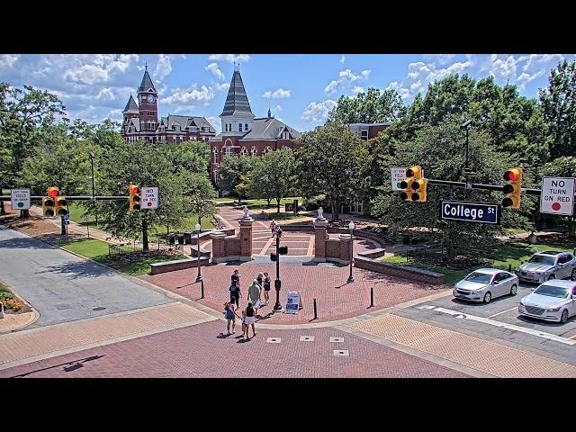 City of Auburn Toomer's Corner Webcam