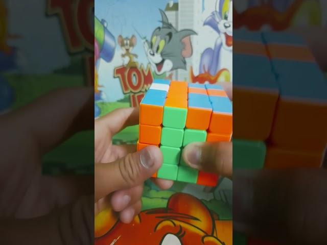 solving last step of 4x4 rubik's cube #rubik's #cubing #puzzle #cubing #shorts #short #viral #trend