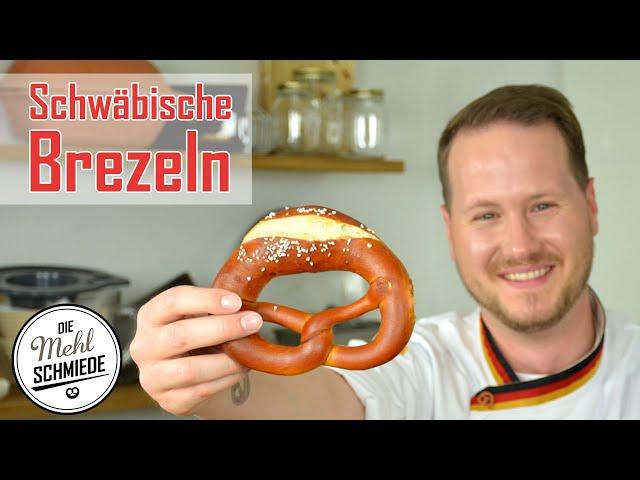 Schwäbische LAUGENBREZEL // BREZELN selber machen // BREZEL formen