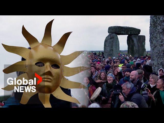 Thousands gather at Stonehenge to mark winter solstice