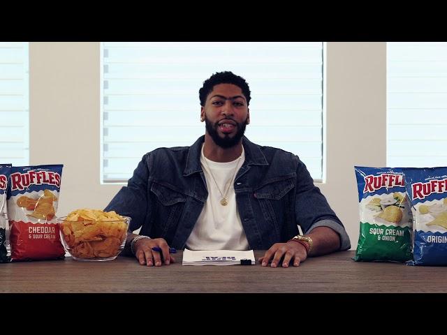 Ruffles Signs Anthony Davis to Chip Deal