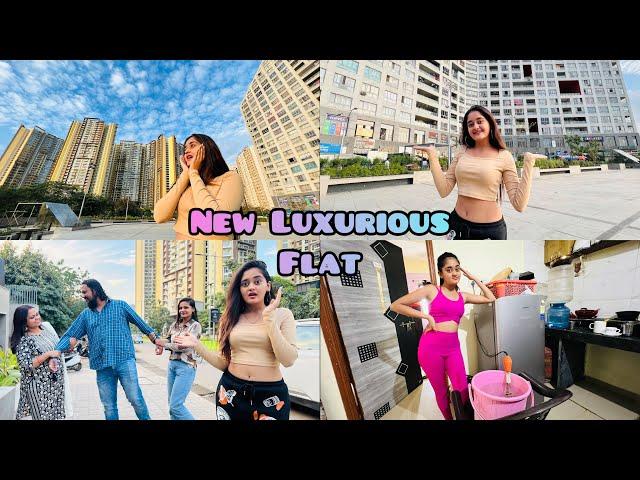 New Luxurious 3BHK Flat in Pune & Girls ki Bachelor Life Bahut Difficult hoti hai | Bindass Kavya