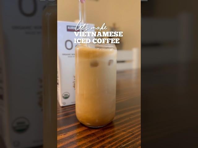 #icedcoffee #icedcoffeerecipe #vietnamesecoffee #coffeeaddict #coffeeart #coffeelover #coffeelatte