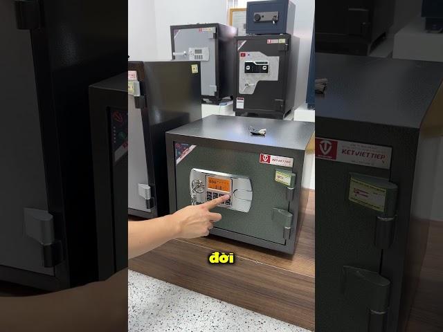 Vừa Dọn Về Nhà Mới? Đây Là Chiếc Két Sắt Mini Nên Có Ngay Trong Phòng Ngủ!