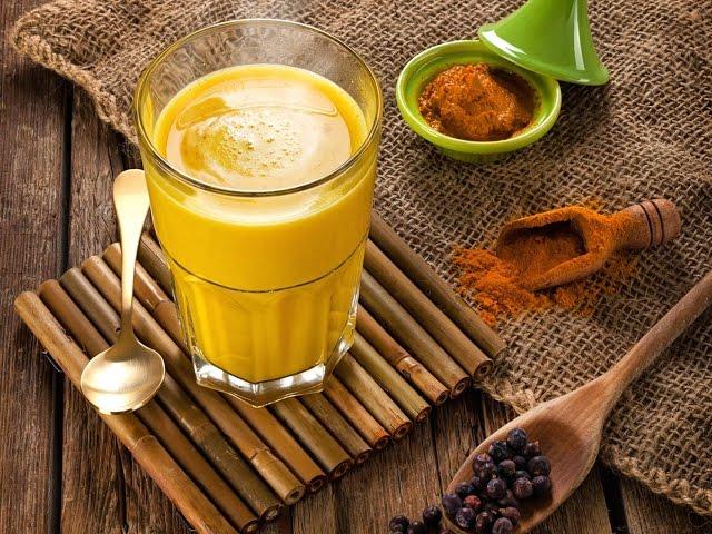 How To Make Anti-Inflammatory Golden Milk | Andrew Weil, M.D.