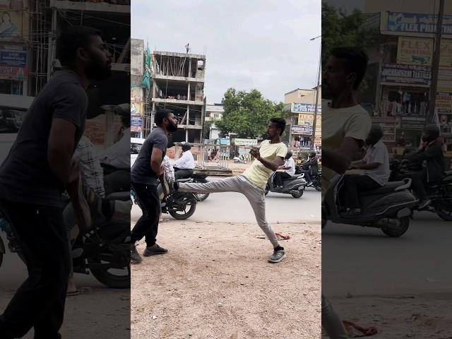 Road fight Self defence Techniques #shorts #youtubeshorts