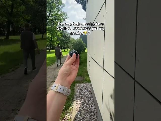 You HAVE to see this reaction️ #speaker #vibe #prank