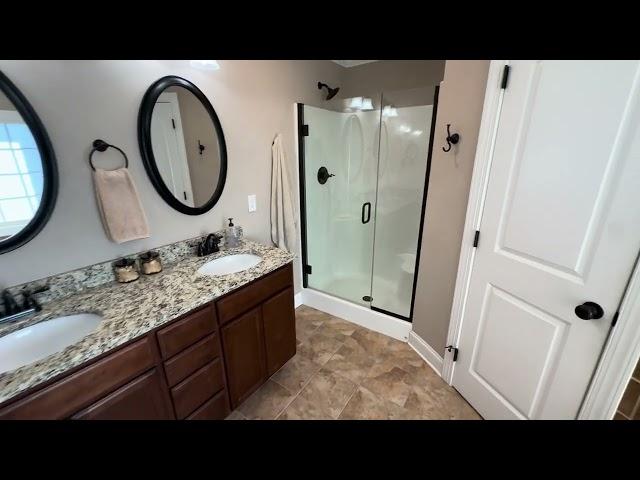 633 Oak Cove Lane