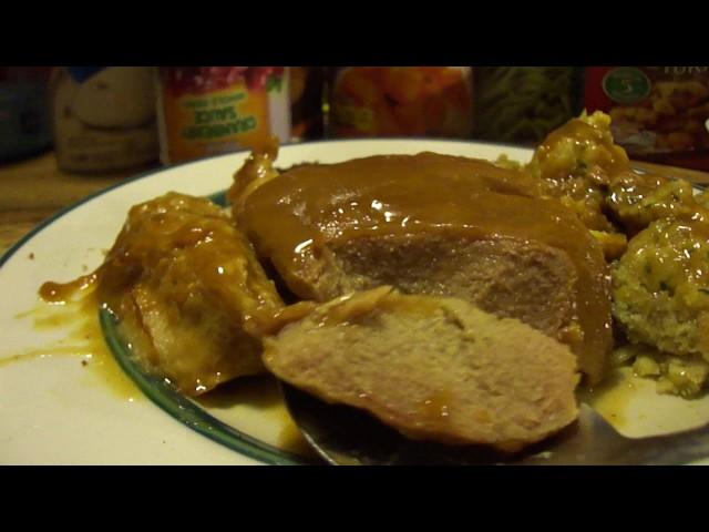 My Thanksgiving dinner (on a budget)