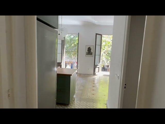 Increible Piso reformado de 104m² con suelos hidráulicos de 3 habitaciones en el Eixample Dreta