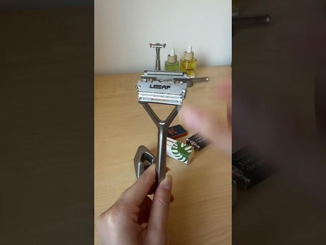 Loading Blades in a Leaf Razor is EASY