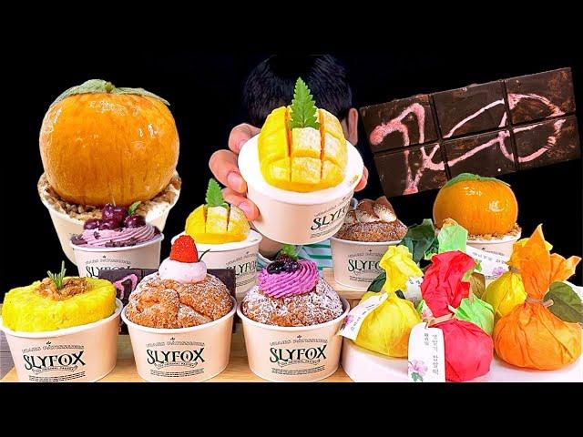 ASMR 싱싱한 과일과 크림이 가득 들어간 쿠키빵 컵케이크 통과일 찹쌀떡 먹방~!! Mango Strawberry Pineapple Peach Dessert MuKBang~!!