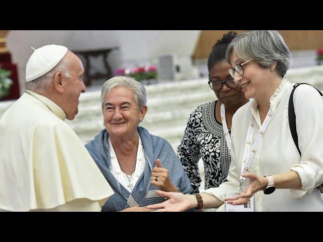 Female Diaconate: Pope Francis asks not to "dwell too much" on this question