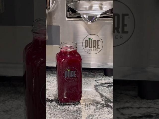 Fresh off Di Press Pineapple +Pomegranate #coldpressedjuice #smallbatchjuicing #purejuicer