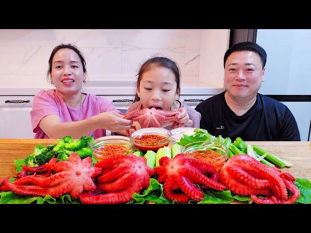 Mukbang Nguyên Mâm Bạch Tuộc Siêu Ngon Siêu Hấp Dẫn [Chaewon Family]