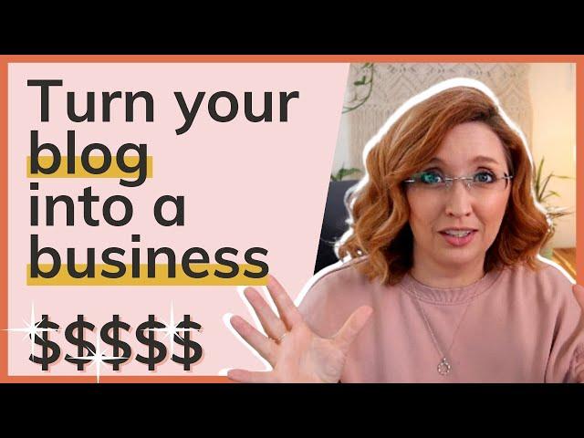 How to transition your blog into a business and sell digital products and online courses