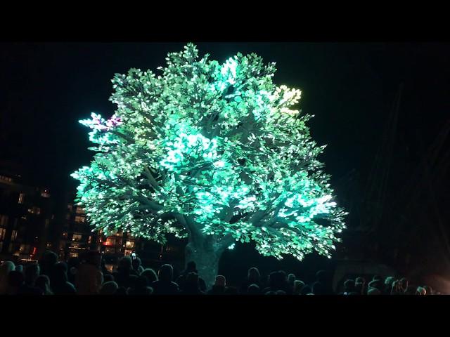 LED Tree for 3.1 Milion Dollars (Oslo tre)