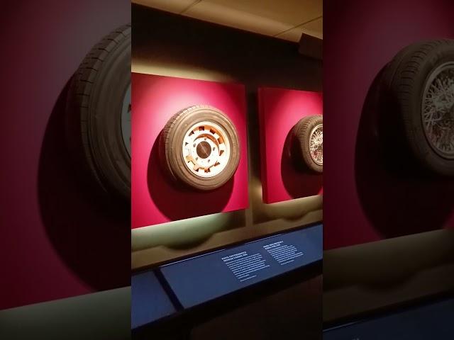 Автомобильный музей в Турине, Италия