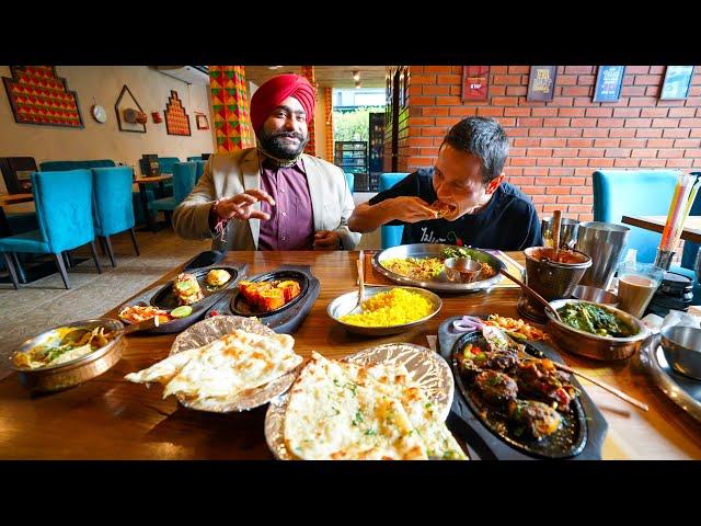 Indian Street Food - KING of CHICKEN TIKKA!! | Best North Indian Restaurants in Bangkok!!