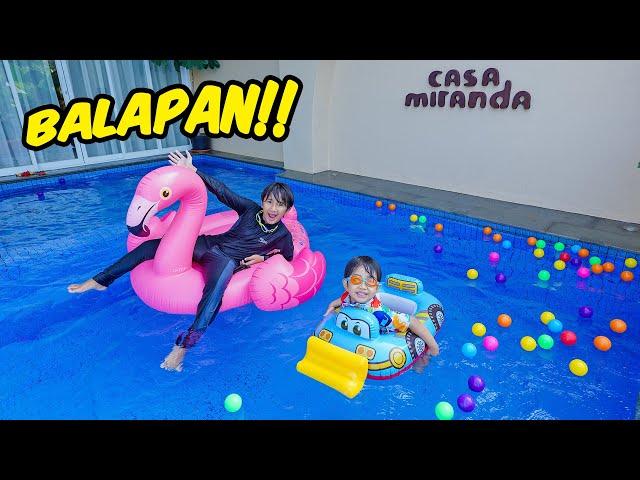 Ziyan dan Kyo Bikin Lomba di Kolam Renang - Seru Seruan Main Air