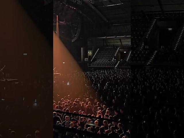 Seven Hours After Violet - Sunrise #moshpit #sevenhoursafterviolet #metalcore  #leipzig  #concert