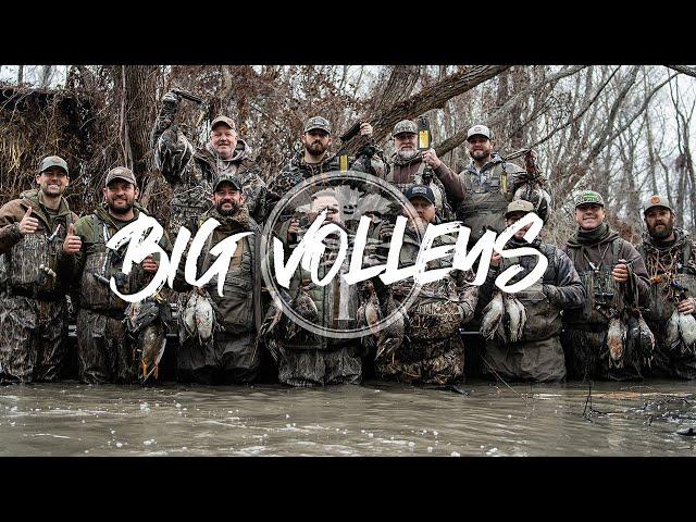 Duck Hunting- Big Volleys of Ducks!