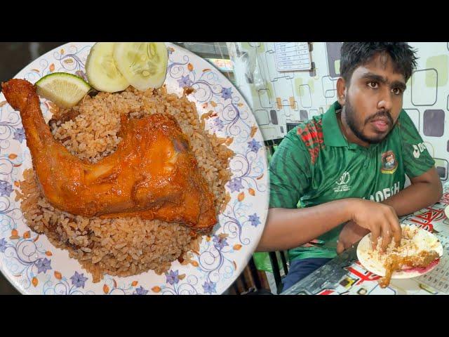 Eating Tehari with Chicken Roast