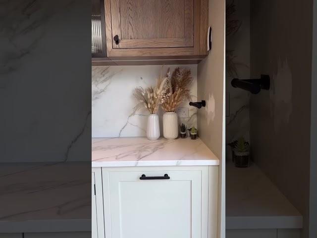 Is this your dream kitchen? #dreamkitchen #kitcheninspo #luxurykitchen #bespokekitchen