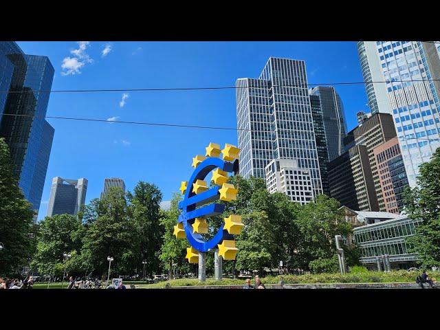 FRANKFURT/GERMANY/Walking Tour of Innenstadt/July2024