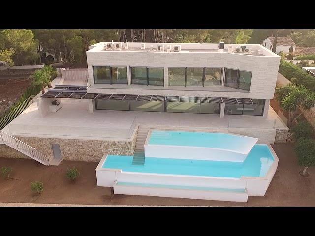 Unique sea front villa in Jávea - Spain