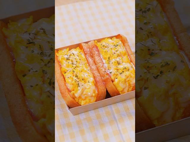 Delicious Egg Toast #eggtoast #cooking #breakfast