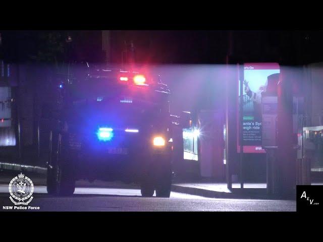 [TACTICAL OPERATIONS UNIT BEARCAT] - EXTREMELY RARE* NSWPF TACTICAL 22 Code Red in Sydney CBD