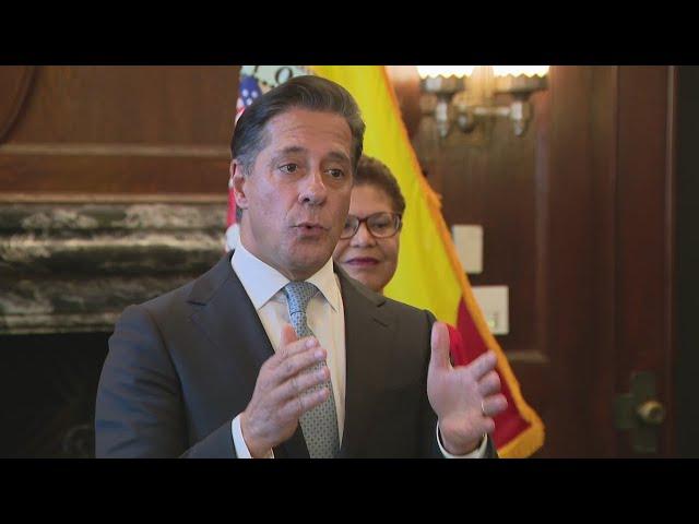 LAUSD Superintendent Alberto Carvalho breaks down new deal with union workers