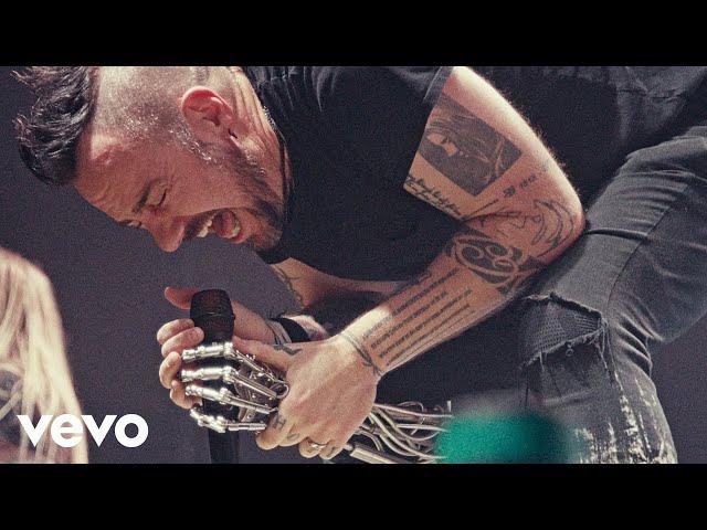 Saint Asonia - Wolf feat. John Cooper of Skillet)