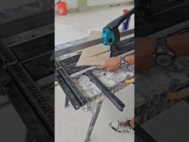 Angle cut on manual tile cutter #tiling #hack #diy #tiled #construction #tiles