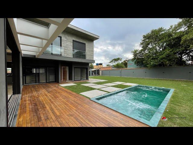 CASA ALTO PADRÃO EM CONDOMÍNIO