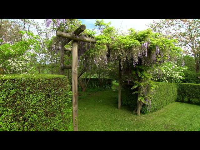 This French Country Garden is Cottagecore Perfection | GARDEN | Great Home Ideas