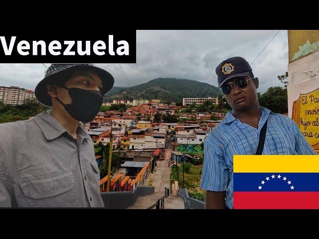 Traveling to a large tourist destination in Venezuela  (Extreme Travel)