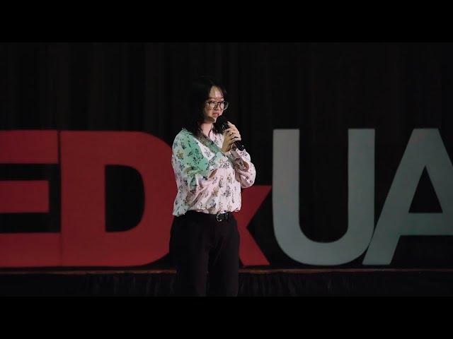 Peran Anonimitas di Media Sosial Dalam Menjadi Seorang Content Creator | Olivia Susilo | TEDxUAJ