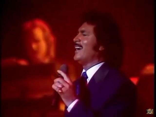 Engelbert Humperdinck - Intro - | - I Get Lonely -